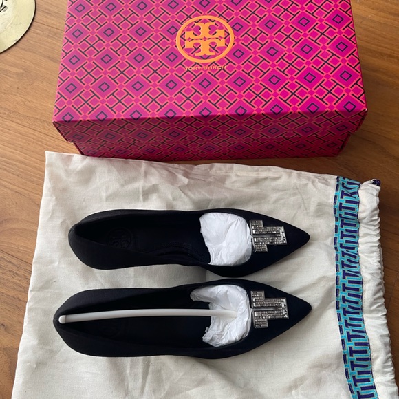Tory Burch Black Deco 55MM Pump-Fabric Faille - Picture 5 of 5